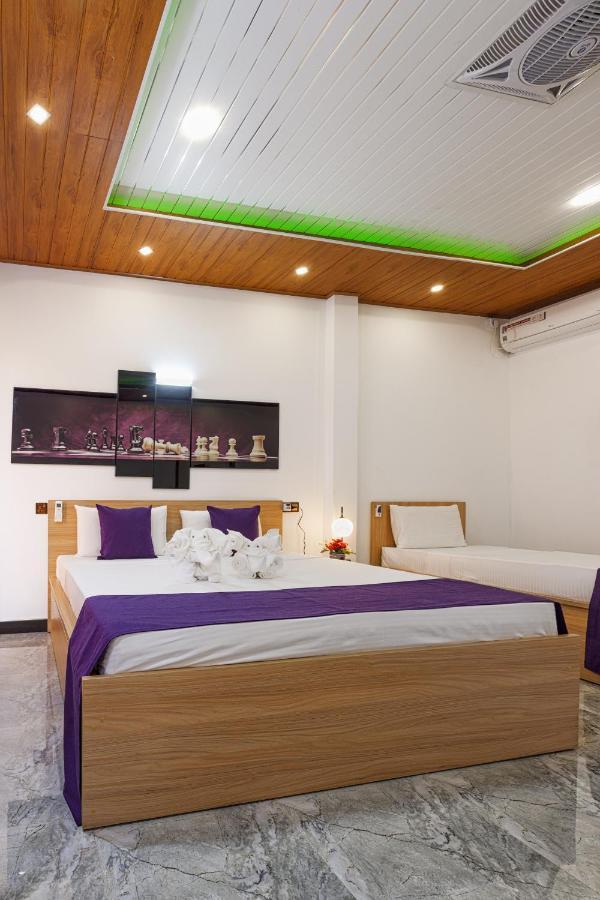 White Land City Hotel Dambulla Exterior photo