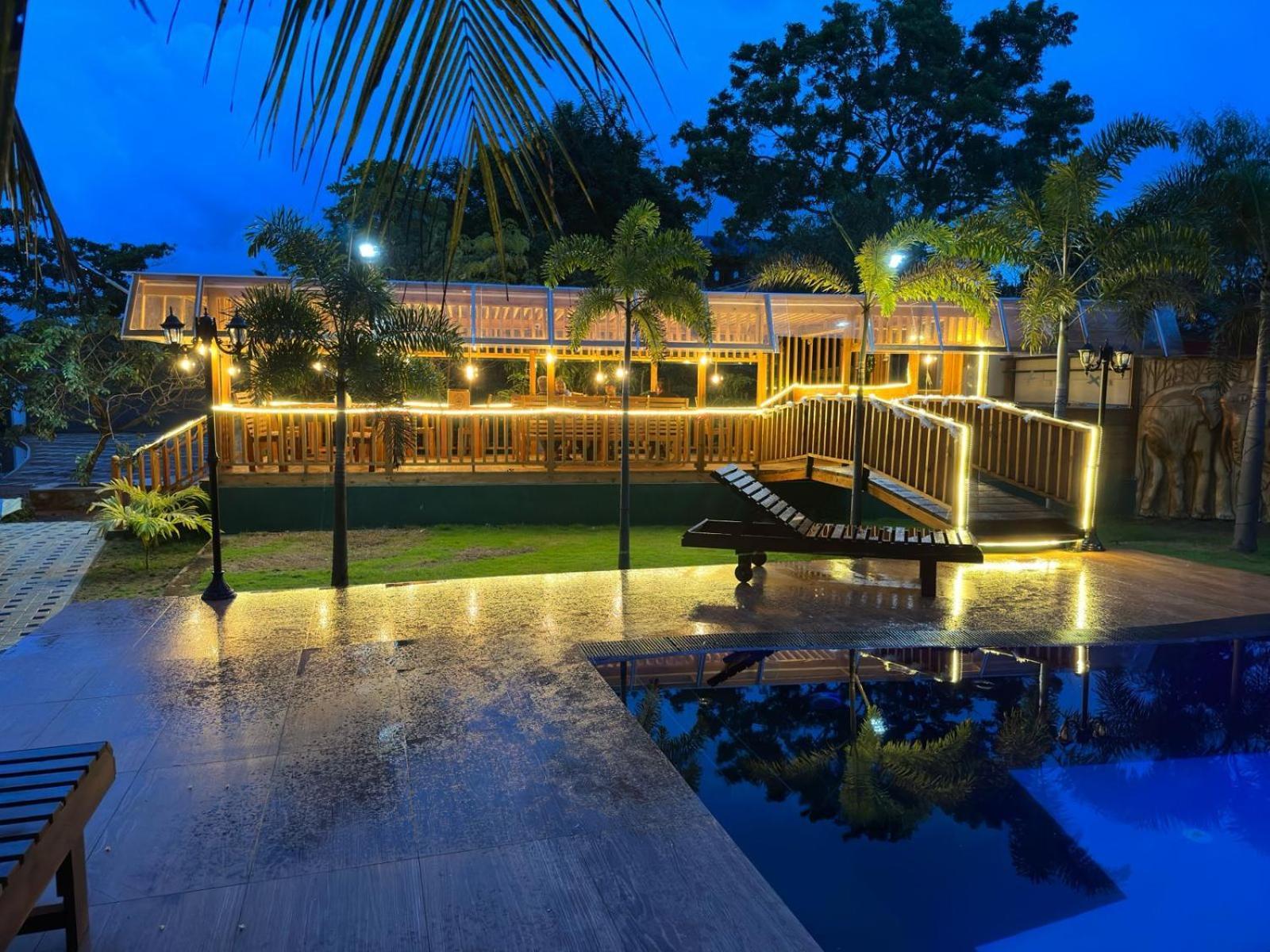 White Land City Hotel Dambulla Exterior photo