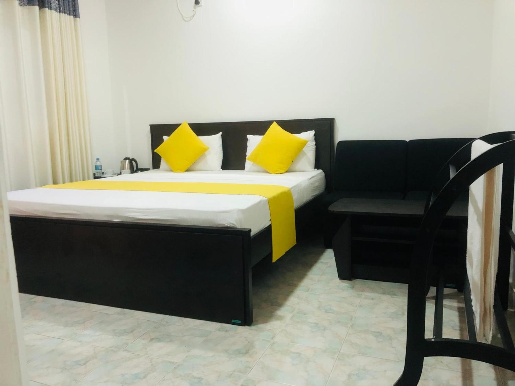 White Land City Hotel Dambulla Exterior photo