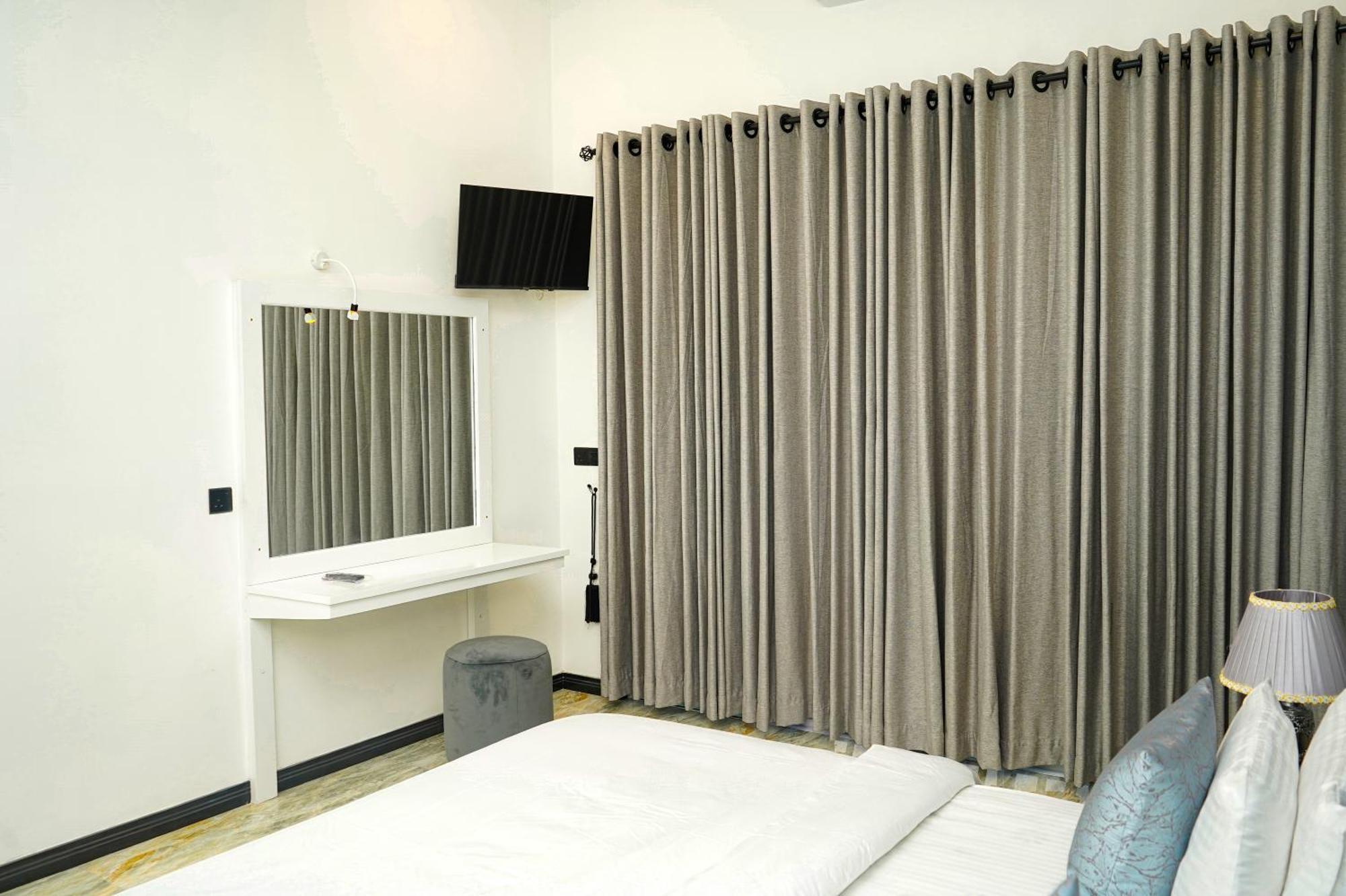 White Land City Hotel Dambulla Exterior photo